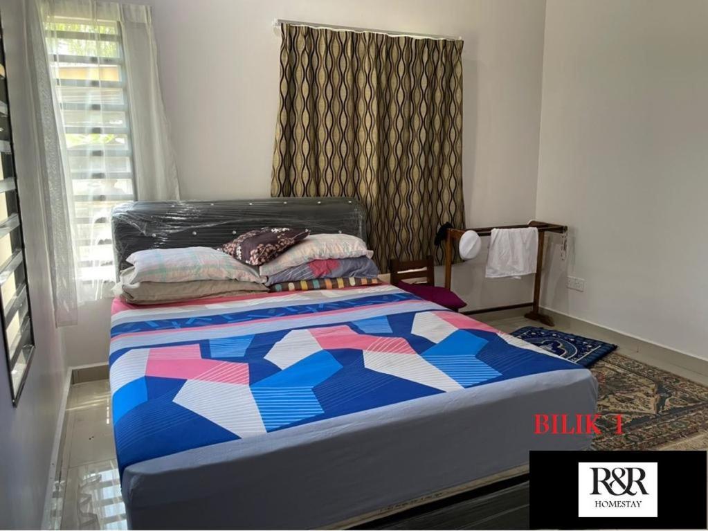 R & R Homestay Tanjung Karang Extérieur photo
